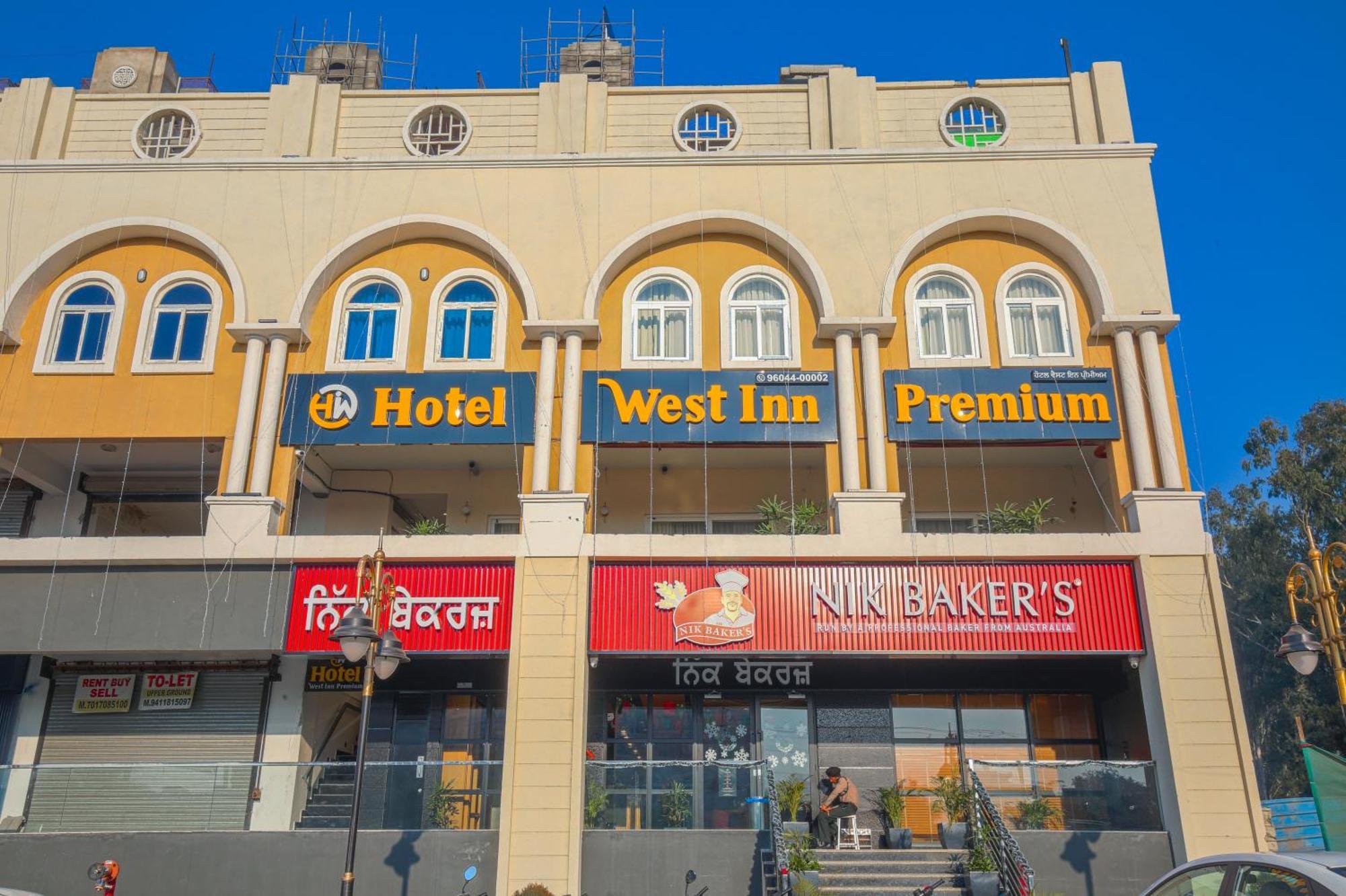 Hotel West Inn Premium Kharar Exterior foto